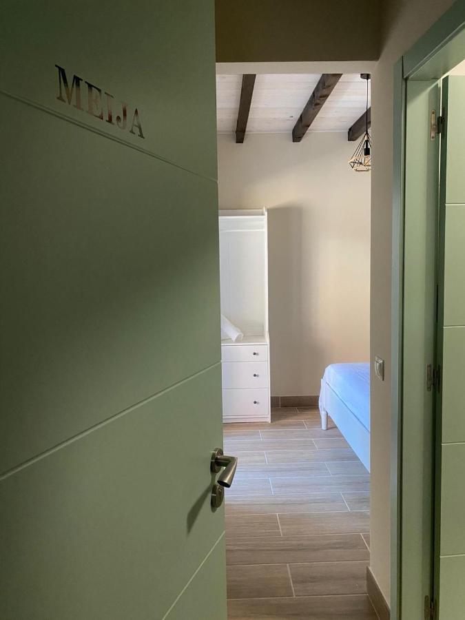 Hostel & Rooms Casa Maia 帕德隆 外观 照片